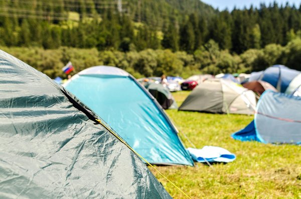 Comment choisir son camping idéal à les fontaines ?